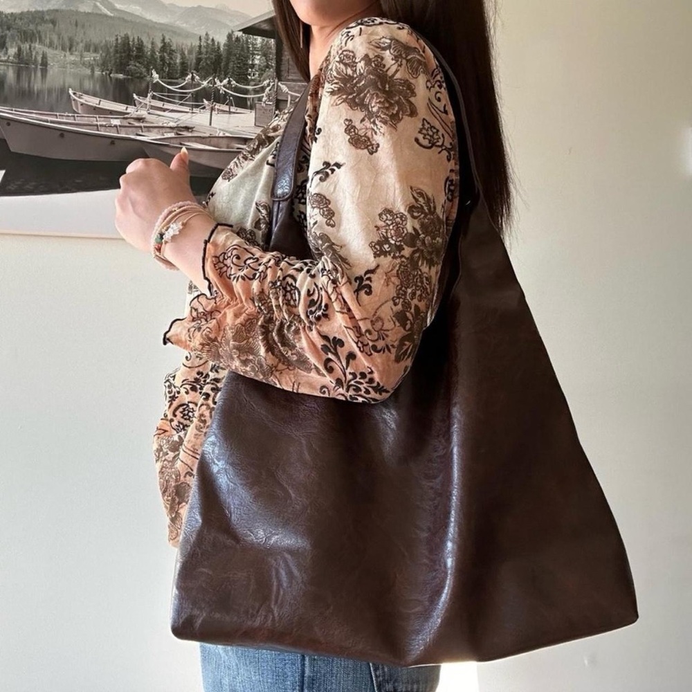 Brown faux leather minimalist tote hobo bag - Picture 2 of 6